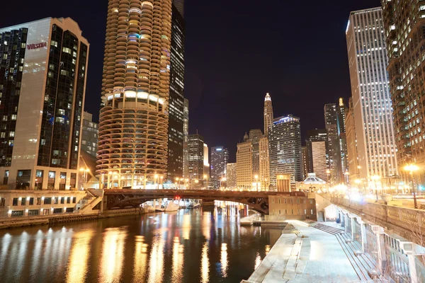 Chicago in der Nacht — Stockfoto