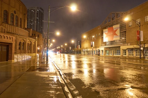 Chicago op moment van de nacht — Stockfoto