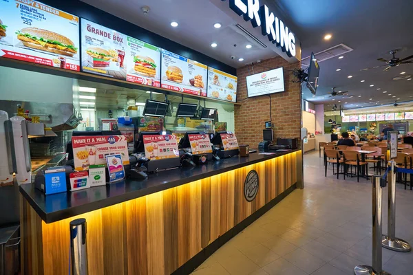 Bangkok Tajlandia Circa January 2020 Kontrserwis Burger King Lotnisku Suvarnabhumi — Zdjęcie stockowe