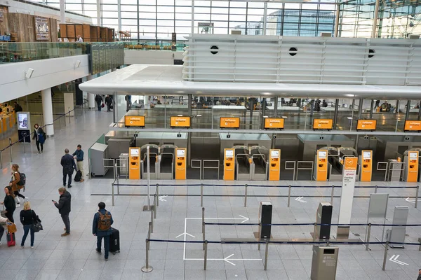 MUNICH, GERMANY - CIRCA JANUARY, 2020: check-in area at Terminal 2, Munich Airport. — Stock Image Munich Germany Circa January 2020 Check Area Terminal Munich Airport Stock Image
