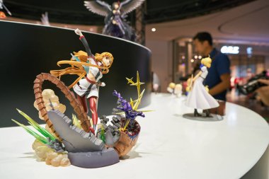 SHENZHEN, ÇİN - CIRCA APRIL, 2019: UpperHills alışveriş merkezindeki Sony Expo 2019 'da oyuncaklar sergileniyor.