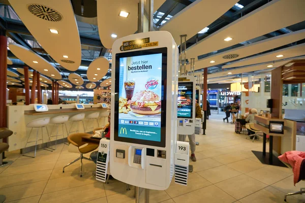 Frankfurt Main Germany Circa January 2020 Mcdonald Self Ordering Kiosks — стокове фото