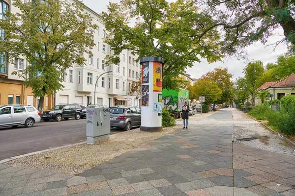 Berlim Alemanha Circa Septembro 2019 Vista Rua Pavimento Berlim Durante — Fotografia de Stock