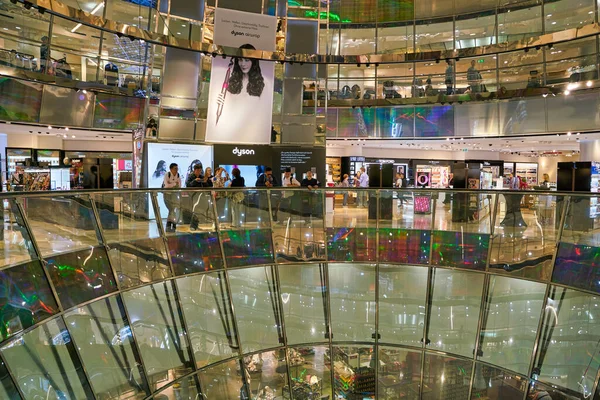 Berlim Alemanha Circa Septembro 2019 Imagens Interiores Galeries Lafayette Berlim — Fotografia de Stock