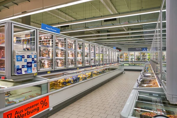 Berlin Niemcy Circa Wrzesień 2019 Ujęcie Wnętrza Kaufland Berlinie Kaufland — Zdjęcie stockowe