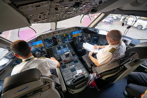 Bangkok Thailand Circa Januar 2020 Innenaufnahme Des Cockpits Einer Boeing — Stockfoto