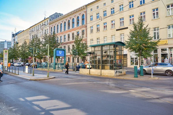 Berlijn Duitsland Circa September 2019 Uitzicht Een Straat Berlijn Overdag — Stockfoto