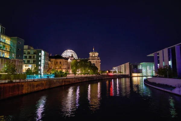 베를린 Circa September 2019 Street Level View Berlin Night — 스톡 사진