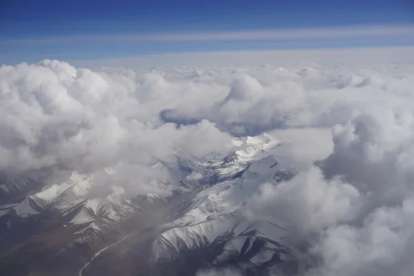 Paysage de montagne d'hiver en Chine — Photo