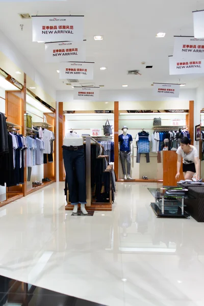 Магазин торгового в Шеньчжені — стокове фото