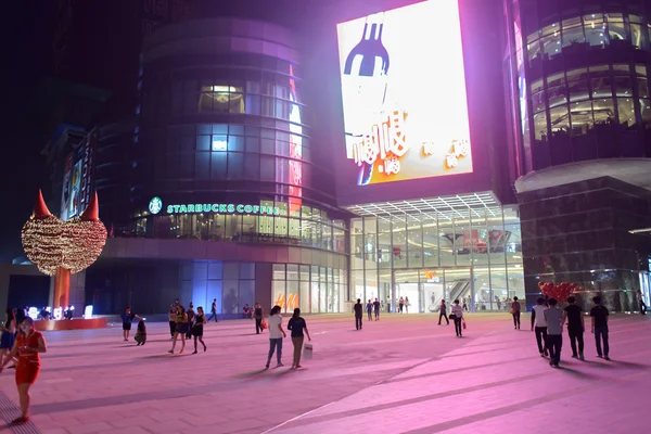 Shopping mall in Shenzhen — Stockfoto