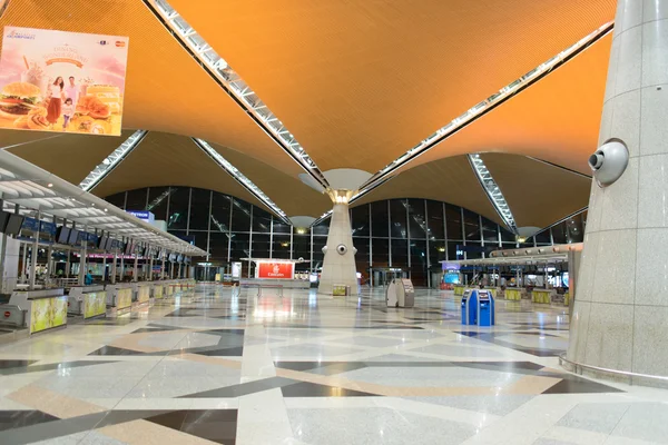 吉隆坡机场内部 — 图库照片