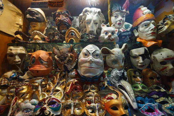 Venezianischen Karneval Maskengeschäft — Stockfoto
