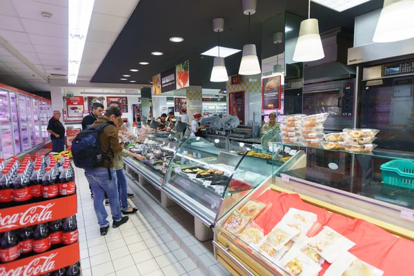 Supermercato interno a Venezia — Foto Stock
