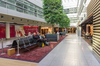 Dusseldorf Havaalanı iç