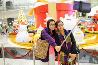 Selfie Hong Kong Uluslararası Havaalanı