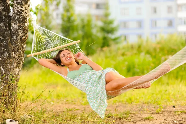 Woman rest in hammock — Stock Photo, Image
