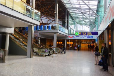 Helsinki Havaalanı iç