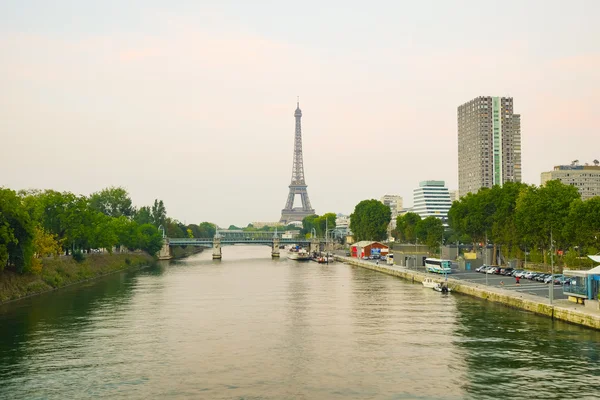 Paris şehir merkezine, Fransa — Stok fotoğraf