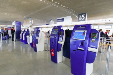Charles de Gaulle Airport iç