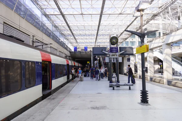 Charles de Gaulle Airport interior — Stock Photo, Image