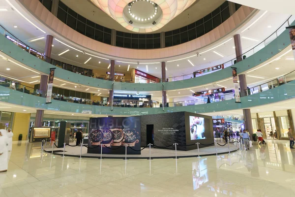 El interior de Dubai Mal — Foto de Stock