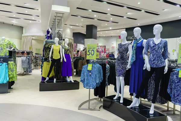 Boutique w centrum handlowego Dubai Mall — Zdjęcie stockowe