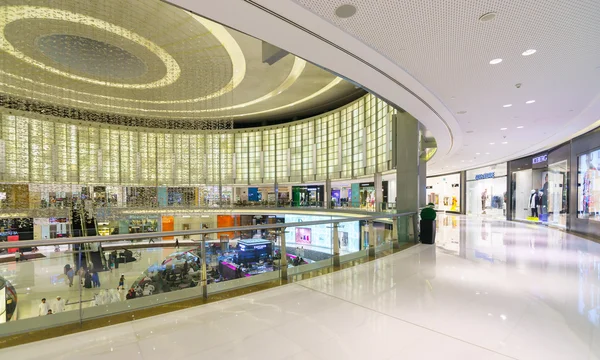 Interior del centro comercial Dubai Mall — Foto de Stock