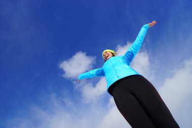 Genç kadın çalışmaları yapma