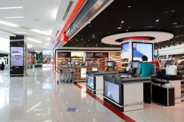 Dubai Uluslararası Havalimanı İç