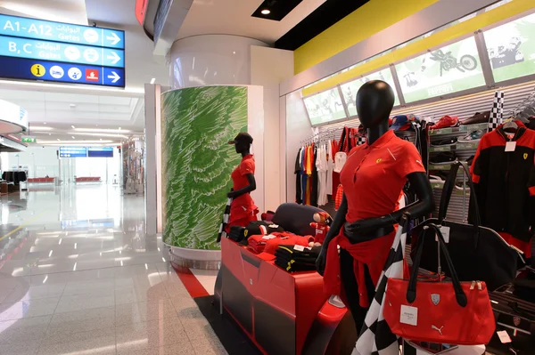 Aeropuerto Internacional de Dubai interior — Foto de Stock