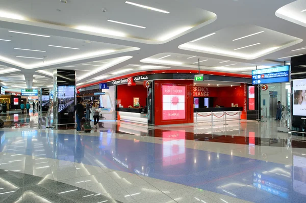 Interior Bandar Udara Internasional Dubai — Stok Foto