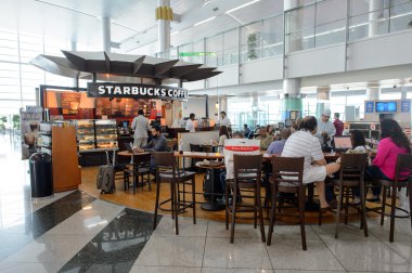 Starbucks interior in Dubai Airport