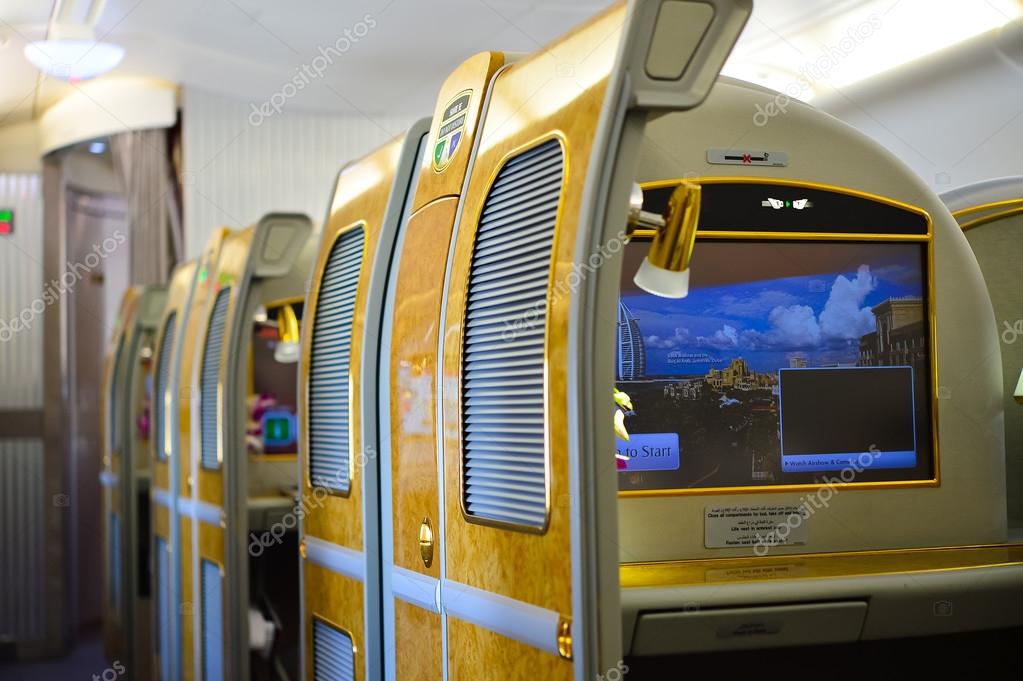 Emirates Airbus A380 Interieur — Redaktionelles Stockfoto © teamtime ... Emirates Airbus A380 Interieur — Redaktionelles Stockfoto © teamtime ...