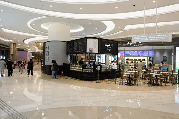 Customers in PopCorn Shopping Mall — Stock Photo, Image