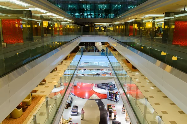 Interno aeroporto di Dubai — Foto Stock