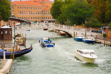 Venedik canal gemilerde