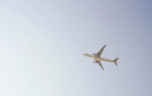 Despegue de aviones a reacción — Foto de Stock