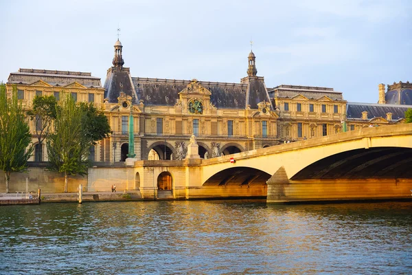 Seine river in the evening — Stok fotoğraf