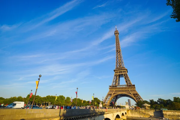 De toren van Eiffel in Parijs — Stockfoto