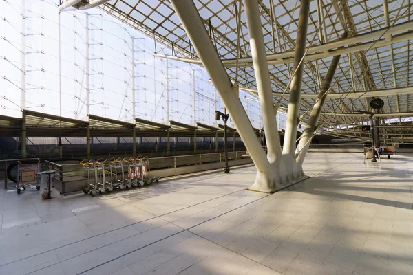 Charles de Gaulle Aeroporto interior — Fotografia de Stock