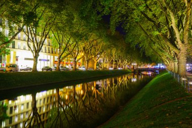 Eylül Dusseldorf geceleri