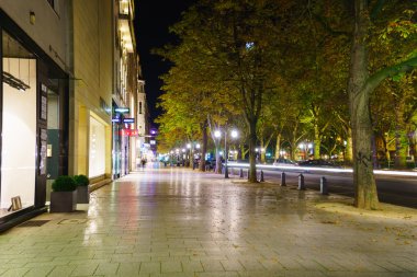 Eylül Dusseldorf geceleri