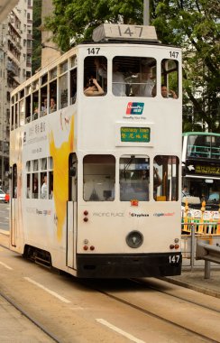 Hk street Tramvayda Çift katlı