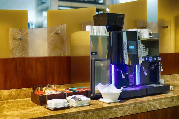 Fast food interior at Airport — Stock Photo, Image