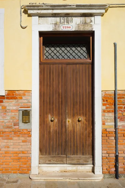 Casa porta fechada — Fotografia de Stock