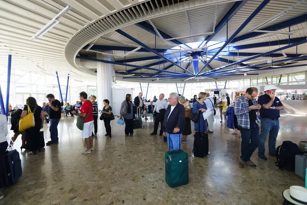 People at Airport interior in Geneva — Stok fotoğraf