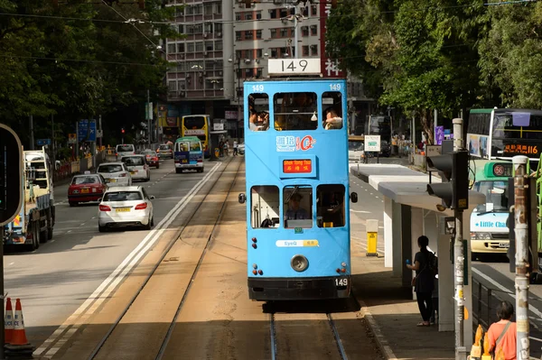 Tram à deux étages sur la rue de HK — Photo