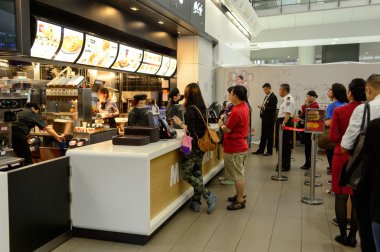 Mcdonald's Restoran müşterileri