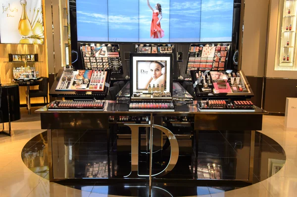 Dior kosmetik boutique interior — Stockfoto